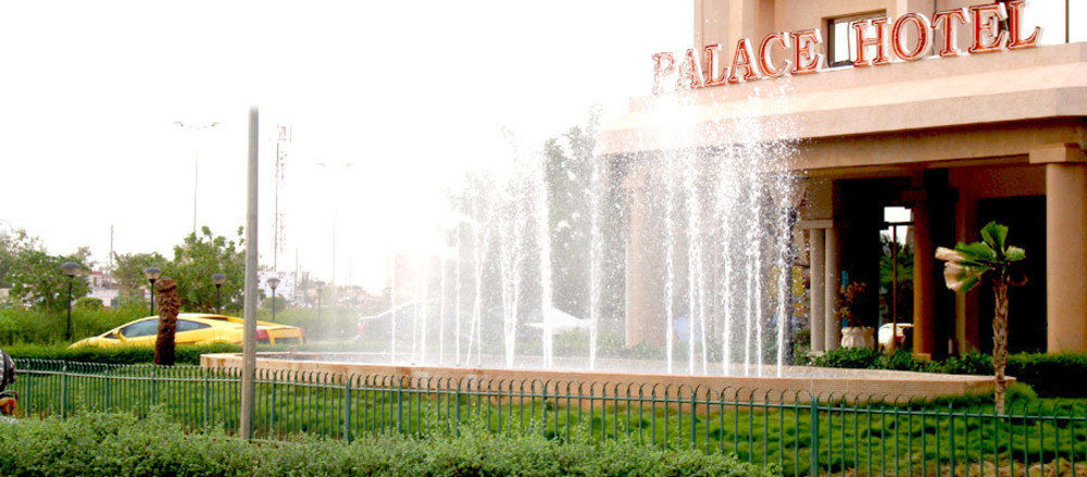 Palace Hotel Уагадугу Экстерьер фото